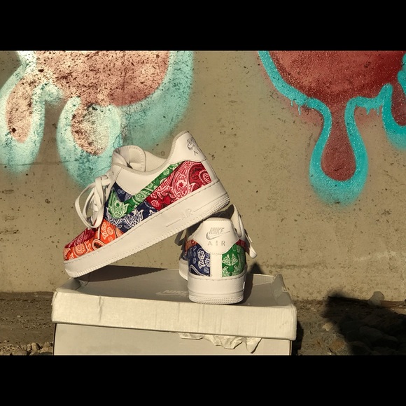 Air Force 1 - Picture 6 of 7